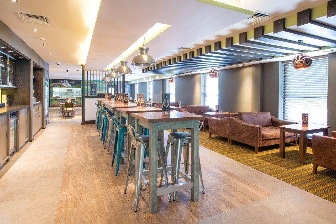 Premier Inn Chelmsford City Centre Ngoại thất bức ảnh